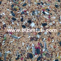 غذای مخصوص طوطی سانان